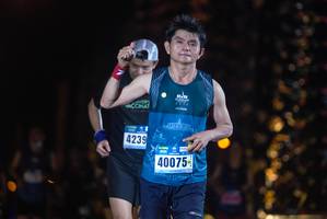 BIB: 4239, 40075
                            <button type="button" onclick="openModal(18287190)" class="btn btn-primary btn-sm float-right btn-popup" data-toggle="modal" data-target=".modal-high-quality">
                        <i class="fas fa-shopping-cart"></i> Add to Cart
                    </button>
                                            <button type="button" onclick="isThisMe(18287190, true)" class="btn btn-success btn-sm float-right btn-popup btn-isme hidden" data-toggle="tooltip" data-placement="bottom" title="นี่คือรูปของคุณใช่ไหม คลิกที่นี่เพื่อเอาเข้าอัลบั้ม">
                        <i class="fas fa-plus"></i> Add to album
                    </button>
                    <button type="button" onclick="isThisMe(18287190, false)" class="btn btn-warning btn-sm float-right btn-popup btn-isnotme hidden">
                        <i class="fas fa-ban"></i> Remove from album
                    </button>